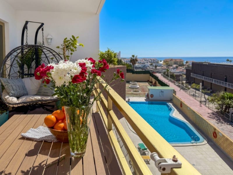 2 bedroom Apartment for sale in Alcala with pool - € 425,000 (Ref: 10151109)