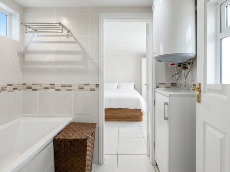 2 bedroom Apartment for sale in Alcala with pool - € 425,000 (Ref: 10151109)