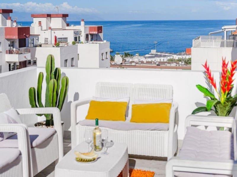 5 makuuhuone Kattohuoneisto myytävänä paikassa Costa Adeje mukana uima-altaan 
autotalli - 550 000 € (Ref: 10154923)