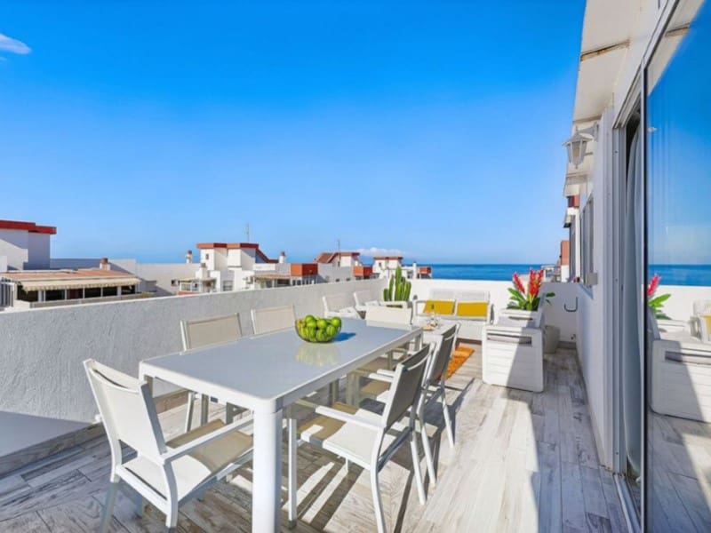 5 makuuhuone Kattohuoneisto myytävänä paikassa Costa Adeje mukana uima-altaan 
autotalli - 550 000 € (Ref: 10154923)