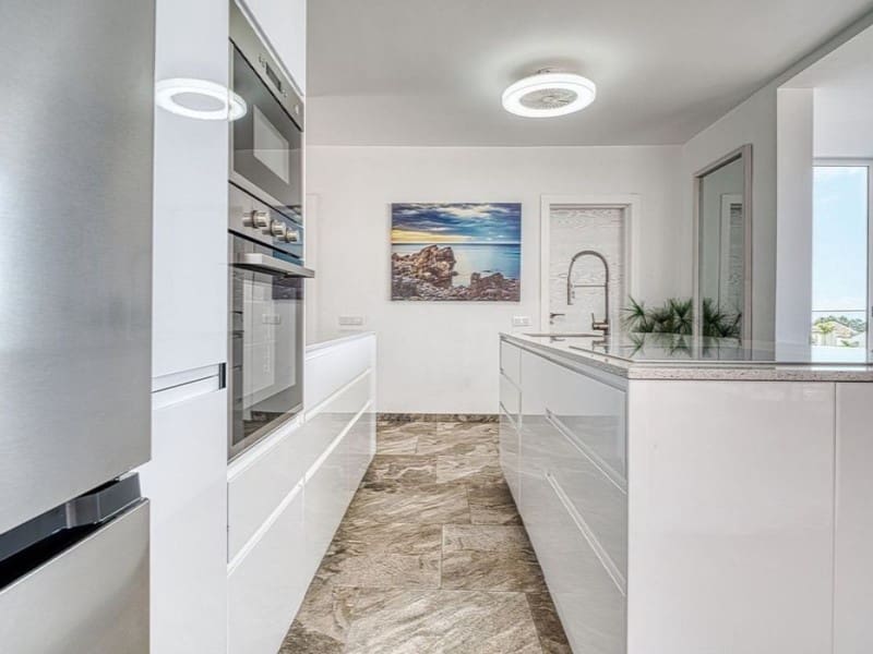 Lejlighed til salg i Costa Adeje med garage - € 795.000 (Ref: 10154925)