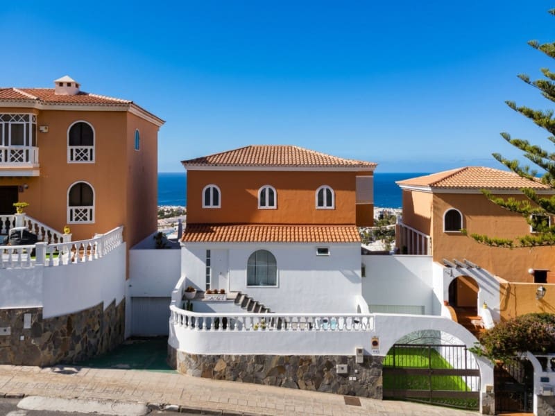 Lejlighed til salg i Costa Adeje med garage - € 795.000 (Ref: 10154925)
