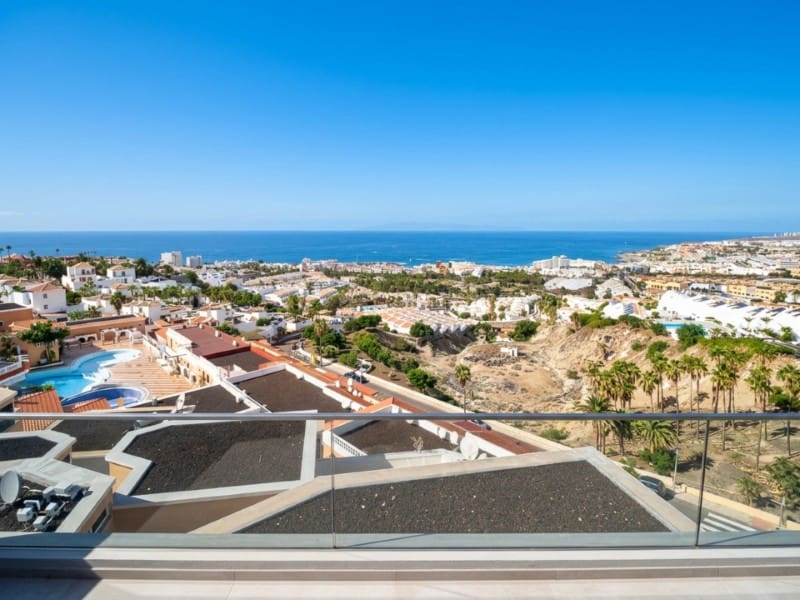 Lejlighed til salg i Costa Adeje med garage - € 795.000 (Ref: 10154925)