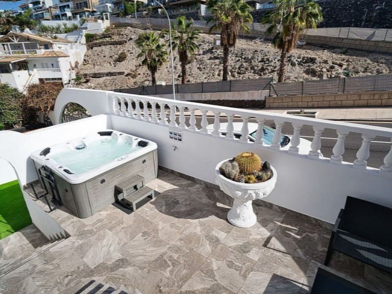 Lejlighed til salg i Costa Adeje med garage - € 795.000 (Ref: 10154925)