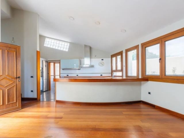 5 quarto Moradia para venda em La Orotava com piscina garagem - 790 000 € (Ref: 10184438)