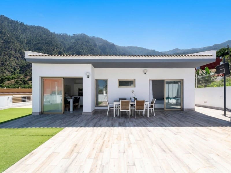 4 chambre Villa/Maison à vendre à La Orotava avec garage - 600 000 € (Ref: 10184440)