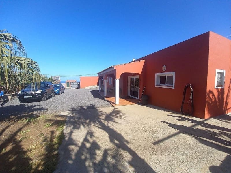 2 soveværelse Villa til salg i Los Silos - € 649.000 (Ref: 7065768)