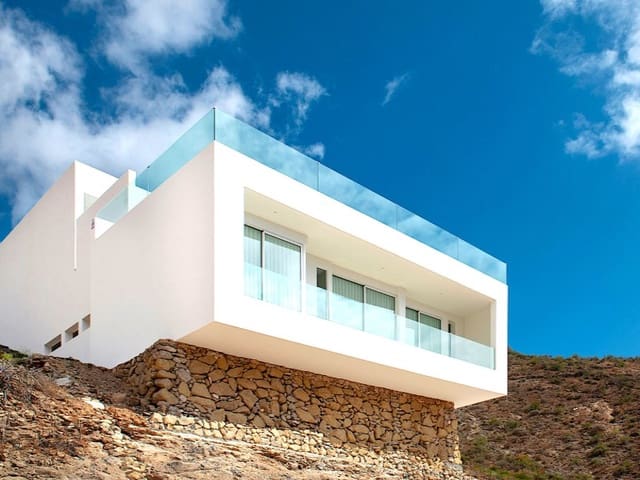 Villa til salg i Los Cristianos, Arona - € 2.690.000 (Ref: 7290628)