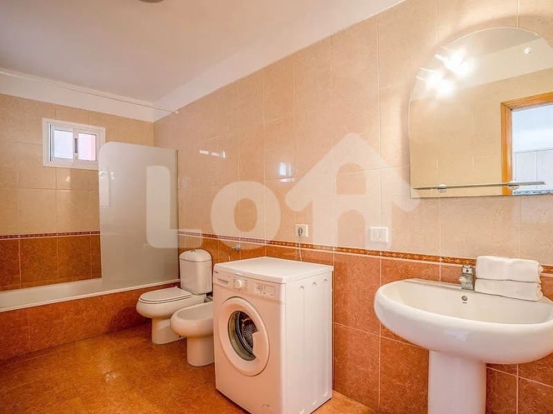 2 soveværelse Penthouse til salg i Puerto de la Cruz - € 473.645 (Ref: 8142692)