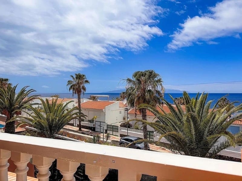 2 quarto Apartamento para venda em Playa San Juan com piscina garagem - 530 000 € (Ref: 8456026)