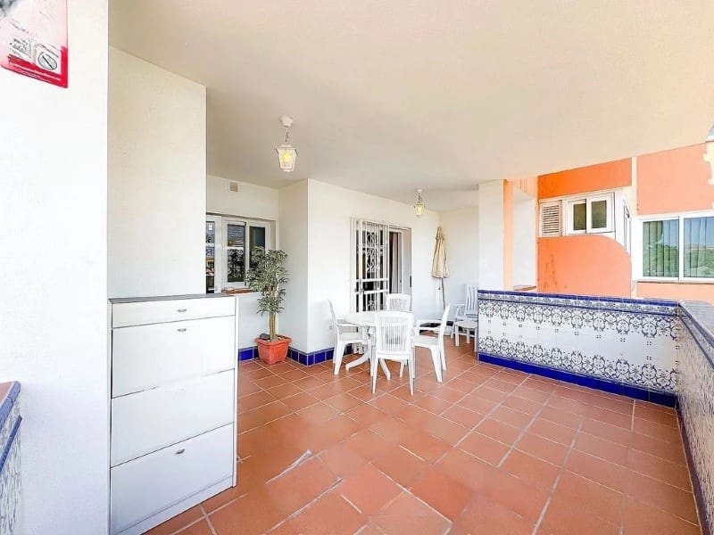 2 quarto Apartamento para venda em Playa San Juan com piscina garagem - 530 000 € (Ref: 8456026)