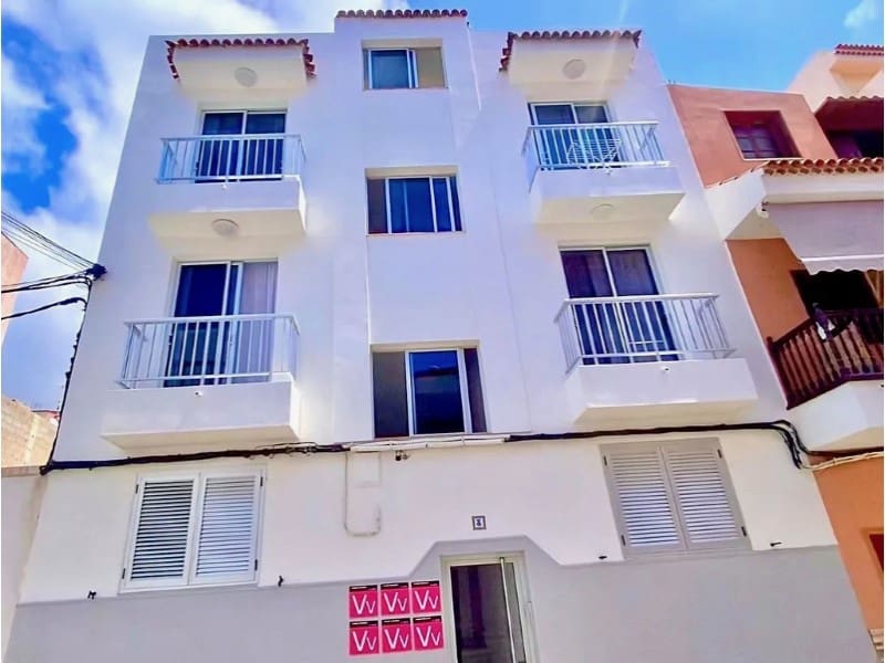 Hotel til salg i Puerto Santiago - € 959.000 (Ref: 8641365)