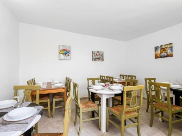 12 soveværelse Hotel til salg i Santiago del Teide - € 990.000 (Ref: 8641366)