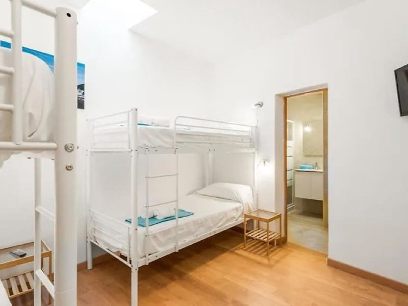 12 soveværelse Hotel til salg i Santiago del Teide - € 990.000 (Ref: 8641366)