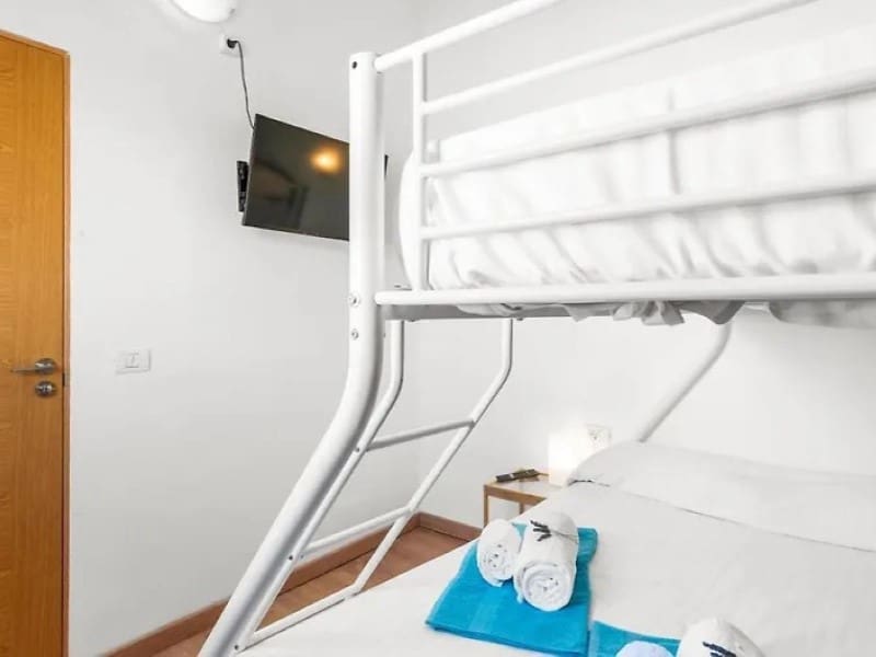 12 soveværelse Hotel til salg i Santiago del Teide - € 990.000 (Ref: 8641366)