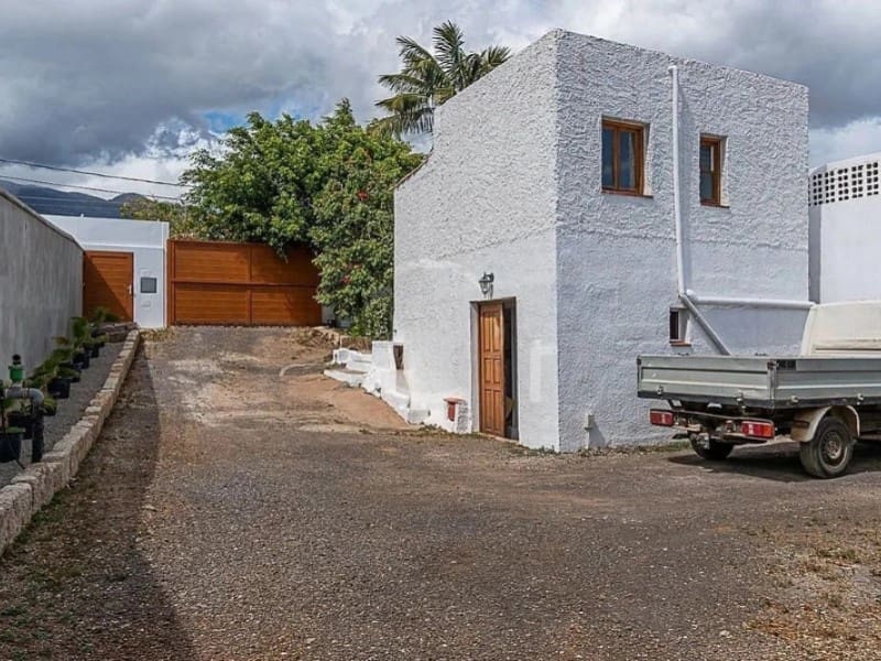 4 soveværelse Finca/Landehus til salg i Guimar - € 627.900 (Ref: 8676149)