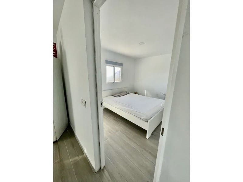 4 soveværelse Finca/Landehus til salg i Guimar - € 435.000 (Ref: 9114388)