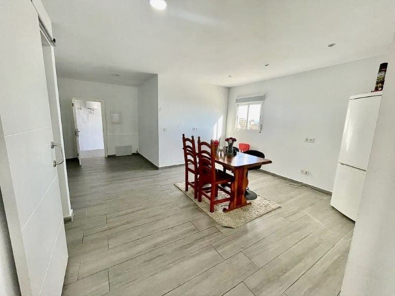 4 soveværelse Finca/Landehus til salg i Guimar - € 435.000 (Ref: 9114388)