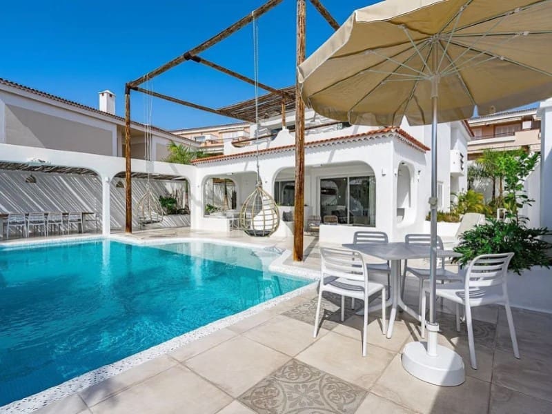 7 sovrum Villa till salu i Puerto Santiago - 2 300 000 € (Ref: 9194020)