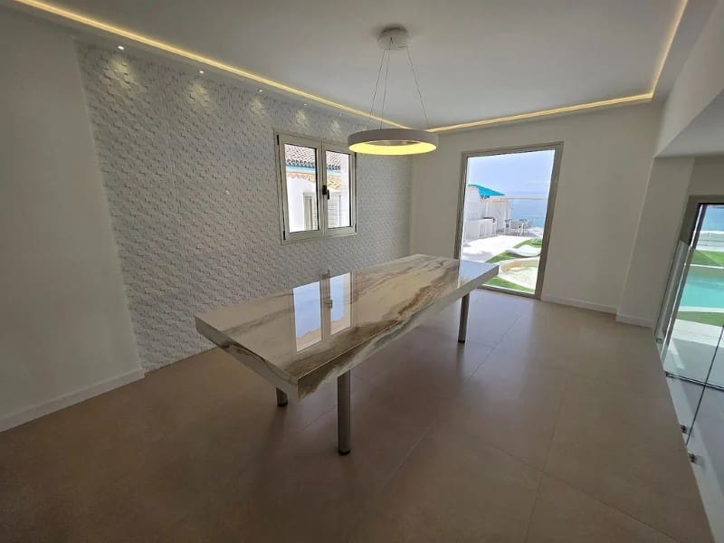 6 slaapkamer Villa te koop in Puerto Santiago - € 4.998.000 (Ref: 9194021)