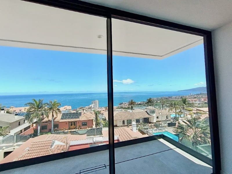 4 soveværelse Villa til salg i Puerto de la Cruz - € 1.600.000 (Ref: 9196179)