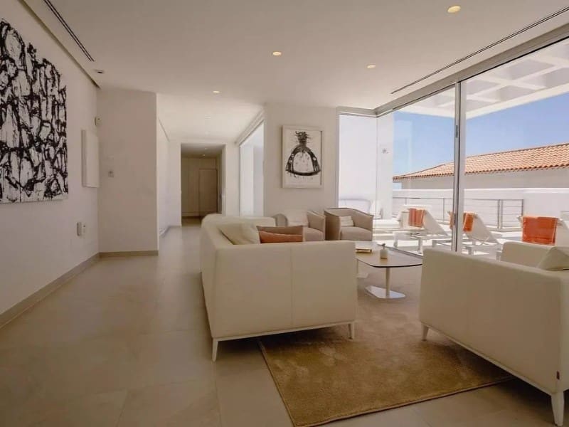 4 makuuhuone Huvila myytävänä paikassa Playa San Juan - 2 500 000 € (Ref: 9204840)