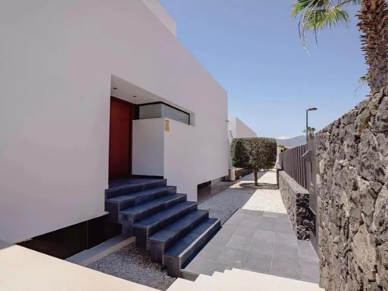 4 makuuhuone Huvila myytävänä paikassa Playa San Juan - 2 500 000 € (Ref: 9204840)