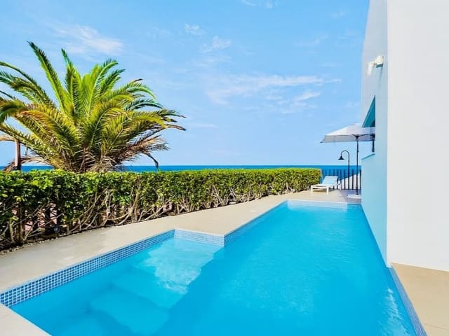 4 makuuhuone Huvila myytävänä paikassa Playa San Juan, Guía de Isora - 2 500 000 € (Ref: 9204840)