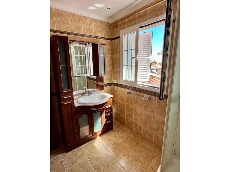 3 sovrum Villa till salu i La Orotava - 900 000 € (Ref: 9269768)