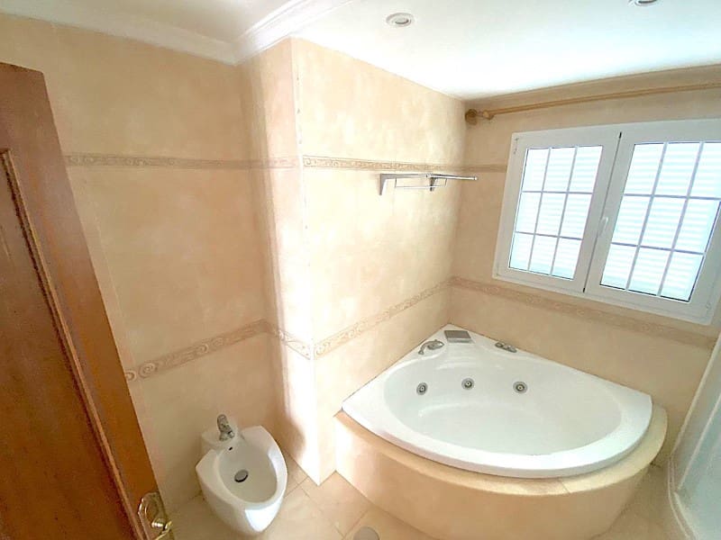 3 soverom Villa til salgs i La Orotava - € 900 000 (Ref: 9269768)