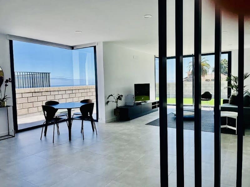 4 sovrum Villa till salu i Los Realejos - 695 000 € (Ref: 9269770)