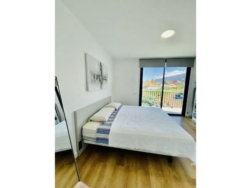 4 sovrum Villa till salu i Los Realejos - 695 000 € (Ref: 9269770)