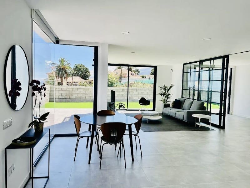 4 sovrum Villa till salu i Los Realejos - 695 000 € (Ref: 9269770)