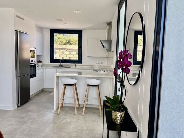 4 sovrum Villa till salu i Los Realejos - 695 000 € (Ref: 9269770)