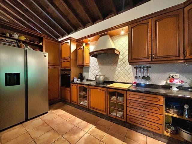 5 sypialnia Willa na sprzedaż w La Orotava - 995 000 € (Ref: 9269772)