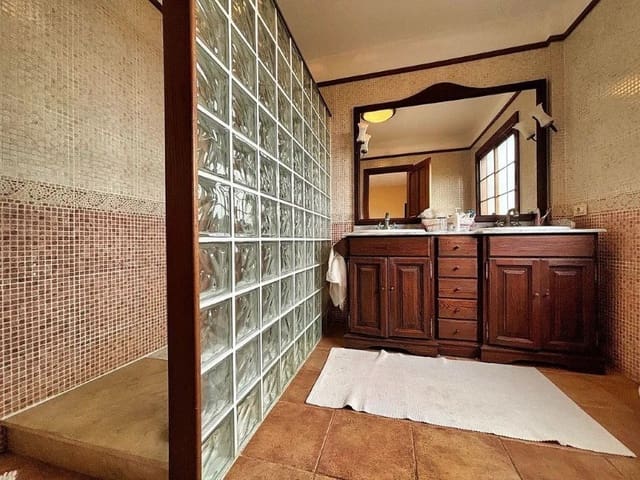 5 sypialnia Willa na sprzedaż w La Orotava - 995 000 € (Ref: 9269772)