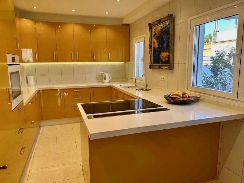 4 soveværelse Villa til salg i Los Realejos - € 696.000 (Ref: 9276564)