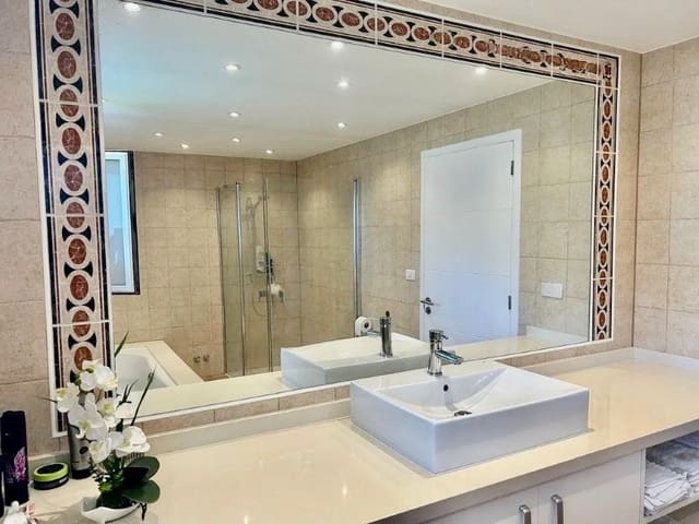 4 slaapkamer Villa te koop in Los Realejos - € 696.000 (Ref: 9276564)