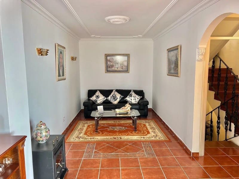 6 quarto Moradia para venda em Tabaiba - 825 000 € (Ref: 9282445)