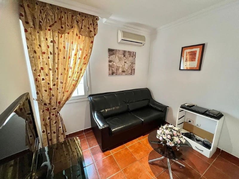 6 quarto Moradia para venda em Tabaiba - 825 000 € (Ref: 9282445)