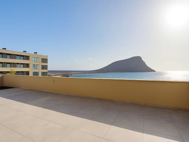 3 bedroom Apartment for sale in El Medano, Granadilla de Abona - € 880,000 (Ref: 9310768)