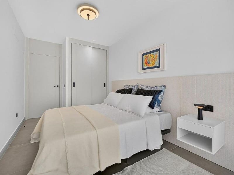 3 Zimmer Apartment zu verkaufen in El Medano mit Pool Garage - 590.000 € (Ref: 9310768)