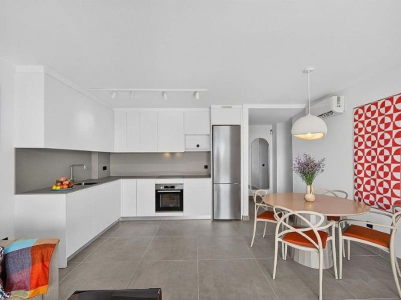 3 Zimmer Apartment zu verkaufen in El Medano mit Pool Garage - 590.000 € (Ref: 9310768)