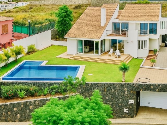 Villa te koop in El Sauzal - € 900.000 (Ref: 9312693)