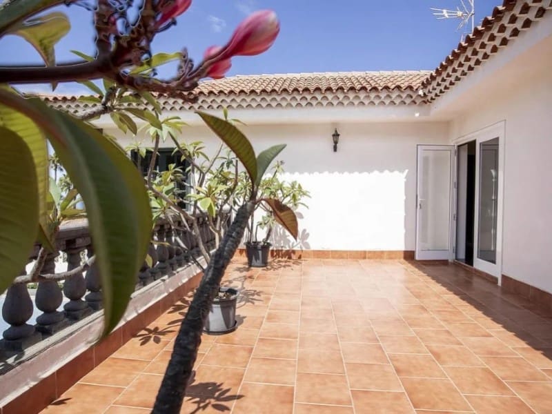 3 Zimmer Villa zu verkaufen in Puerto de la Cruz - 745.000 € (Ref: 9321742)