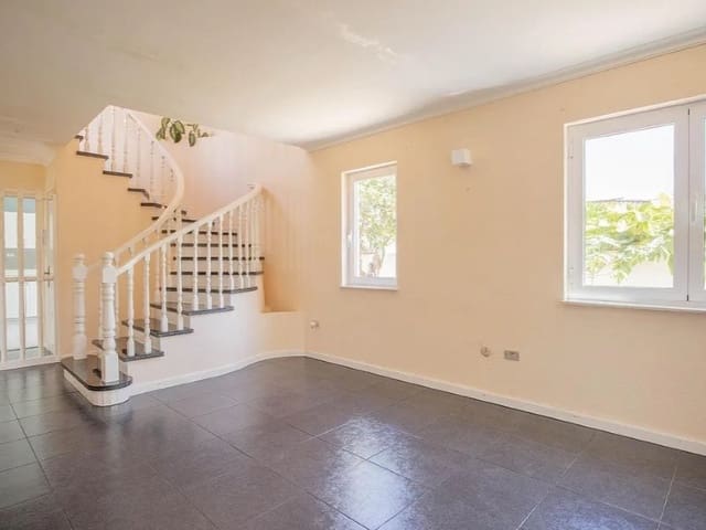 3 slaapkamer Villa te koop in Puerto de la Cruz - € 745.000 (Ref: 9321742)