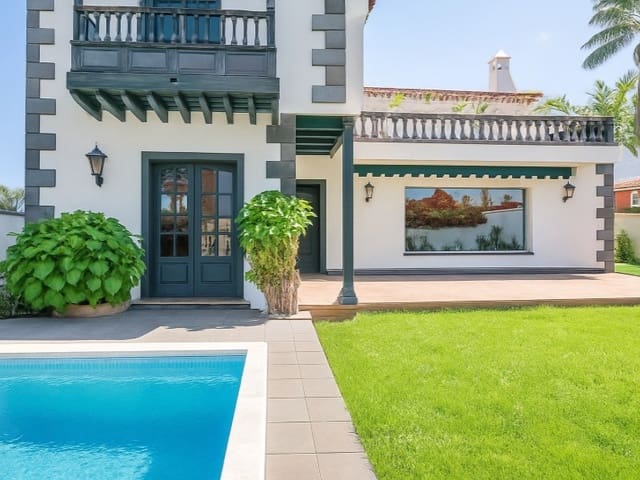 3 slaapkamer Villa te koop in Puerto de la Cruz - € 745.000 (Ref: 9321742)