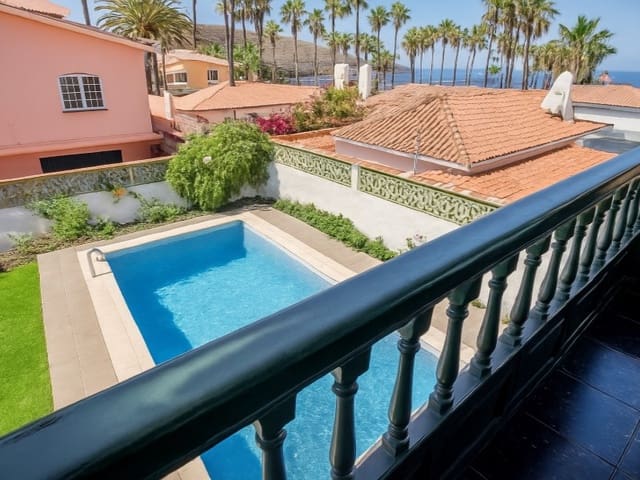 3 slaapkamer Villa te koop in Puerto de la Cruz - € 745.000 (Ref: 9321742)