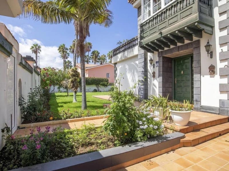 3 Zimmer Villa zu verkaufen in Puerto de la Cruz - 745.000 € (Ref: 9321742)