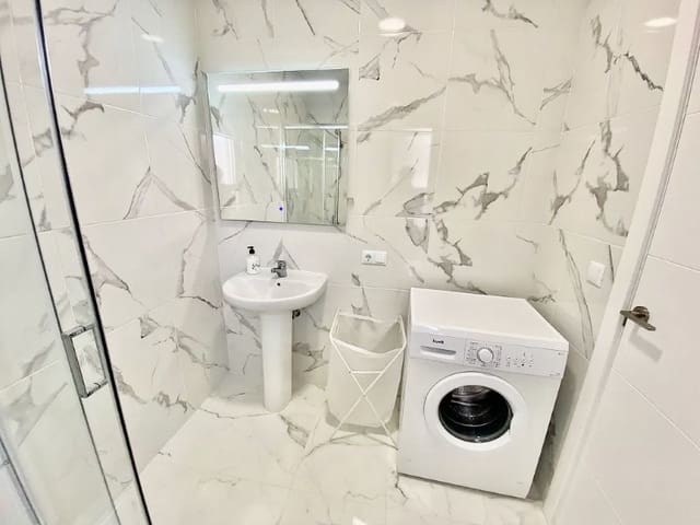 3 Zimmer Villa zu verkaufen in Callao Salvaje - Playa Paraíso, Adeje - 730.000 € (Ref: 9326696)